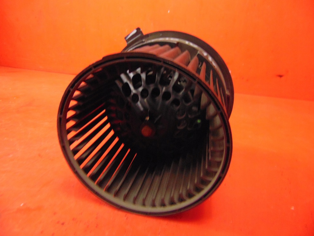 фото №2, Renault clio 4 iv повітродувка вентилятор обдув eu