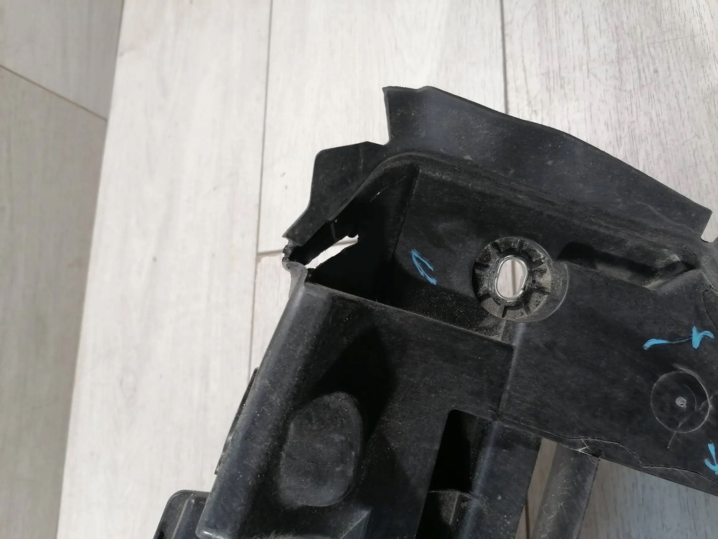 фото №12, Volvo c40 повітропровід жалюзі повітря 31655241