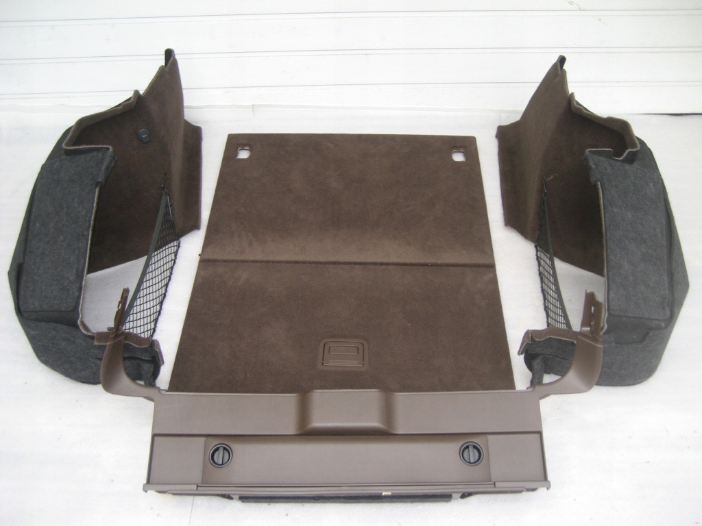 фото №1, Porsche panamera 971 обивка элементы багажника коричневый 971861531