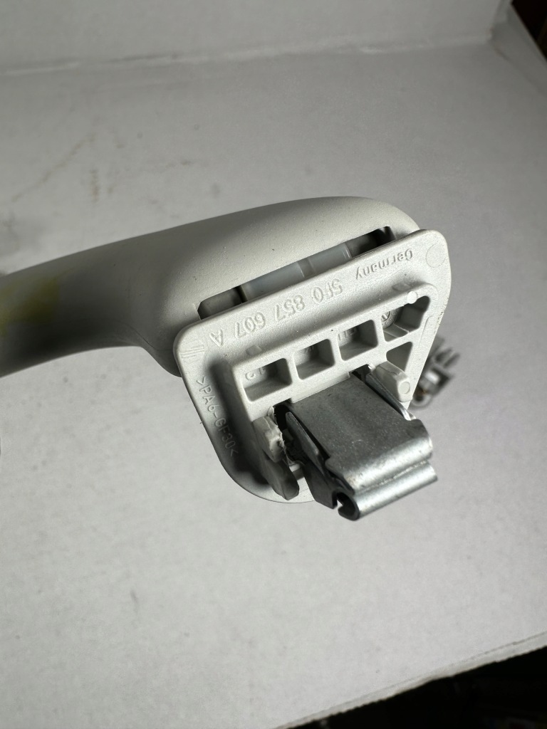 фото №2, Кронштейн ручка стеля перед seat leon 3 iii 5f