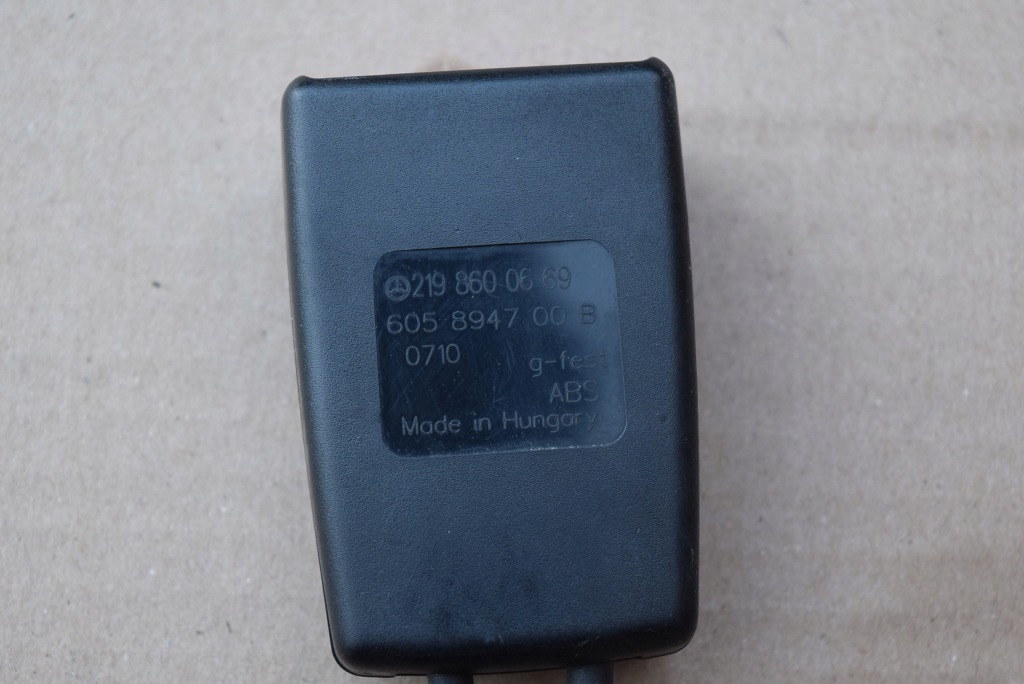 фото №3, Клипса pas безопасности правый задняя mercedes w219