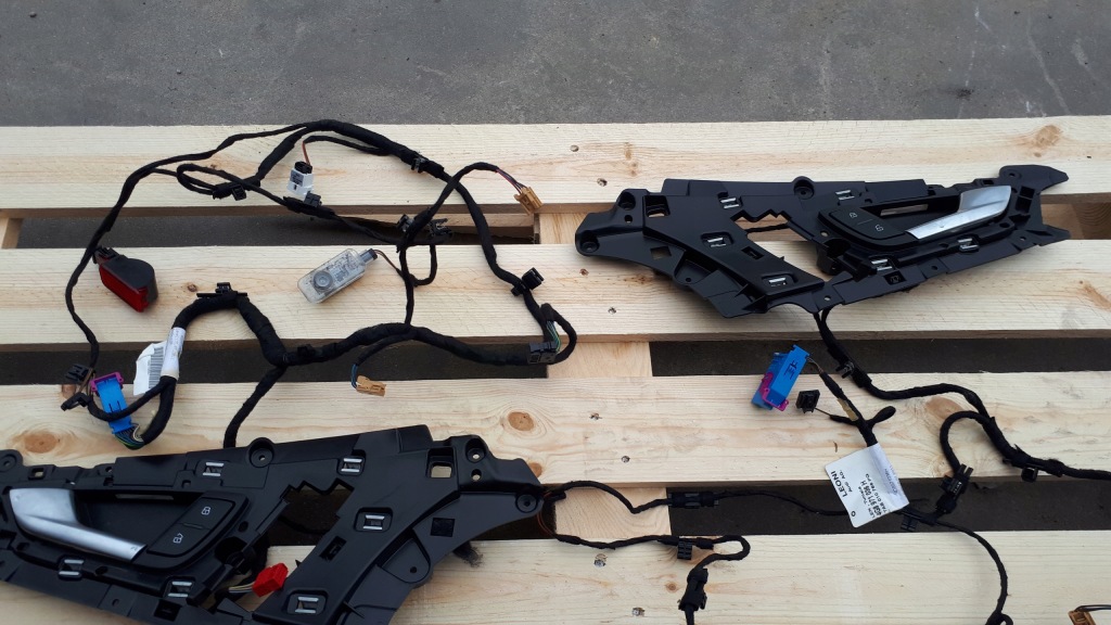 фото №2, A7 4g ручка дверь подсвечиваемые led ambiente eu