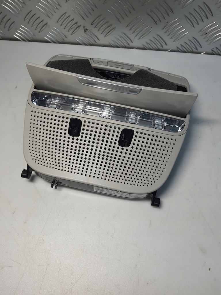 фото №7, Лампа освещение салона кабины mercedes w205 0009062605