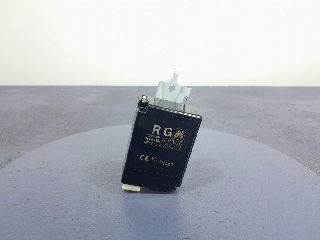 Купить Lexus ux 250h модуль блок управления key 897b0-76060