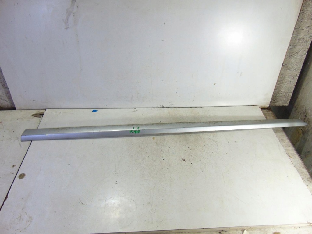 фото №1, Молдинг дверь левый перед ezrc peugeot 407 coupe