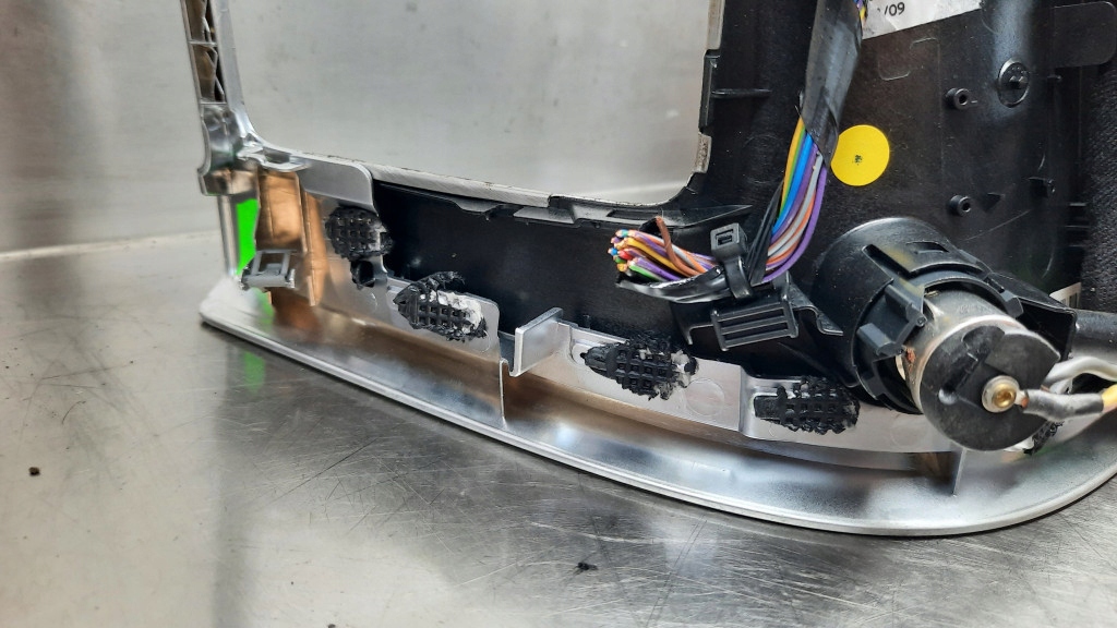 фото №15, Панель середній панель кондиціонера volvo xc60 08-13r