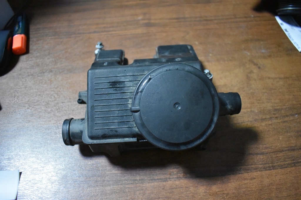 фото №1, Idealna вентиляція картера сепаратор оливи porsche 1