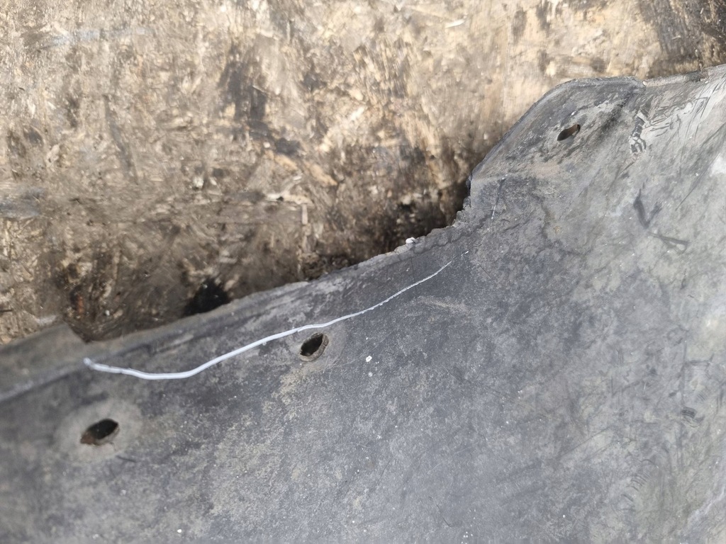 фото №6, Подкрылок левый перед 8223375 bmw 7 e65 e66