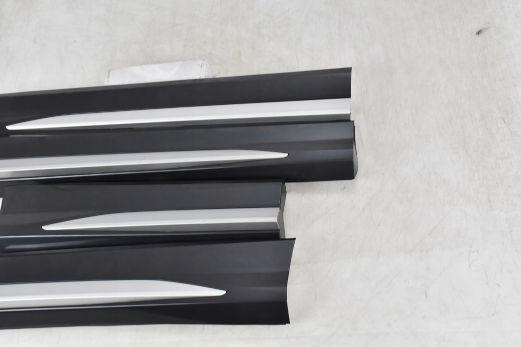 фото №3, Audi q3 молдинг na дверь левая задняя