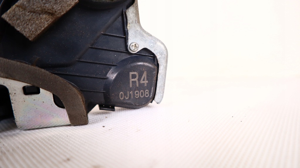 фото №6, Toyota land cruiser 200 замок дверь правый перед