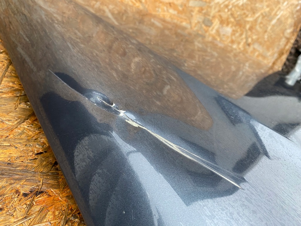 Mercedes e klasa w212 рестайлінг  капот кришка двигуна Зі Шроту