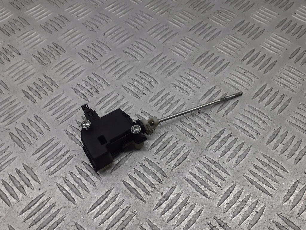 фото №1, Привод крышка топлива skoda octavia ii 1m0959781a