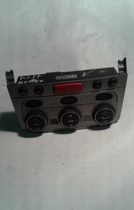 фото №1, Панель обдув кондиционера alfa romeo 147 07352944670