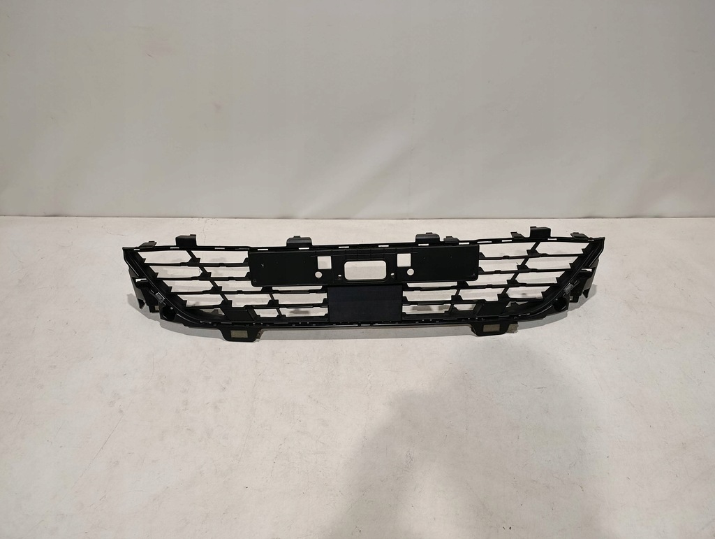 фото №1, Решётка средняя бампера перед renault clio v 622541469r