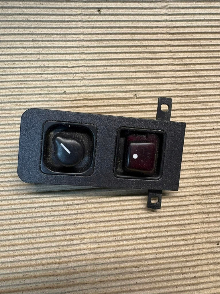 фото №1, Переключатель крыша зеркал mercedes slk r170