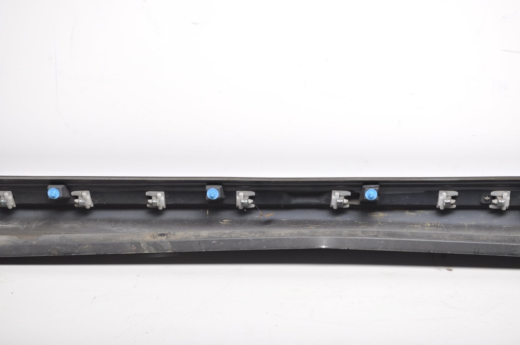 фото №13, Mitsubishi outlander iii накладка поріг права p0 6512a208