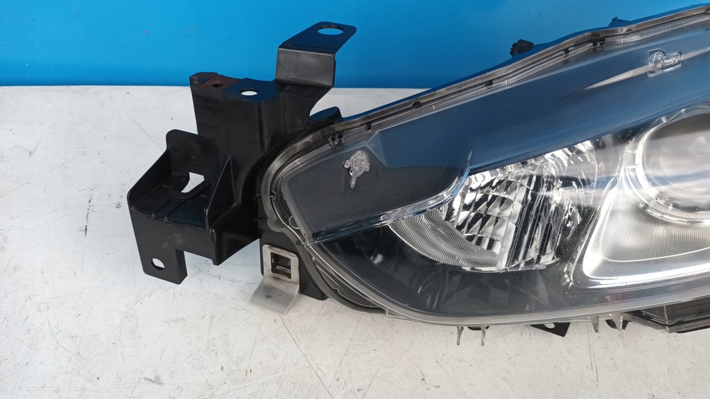 фото №3, Mazda 6 gj 12-16 r лампа передняя левая линза