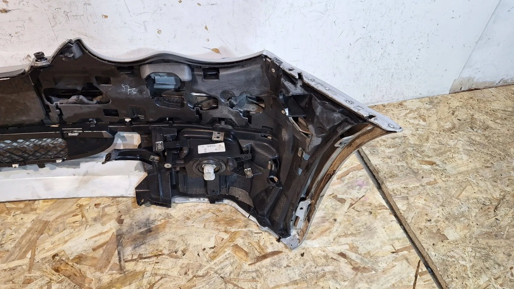 Бампер перед mercedes c klasa w203 00- Зі Шроту