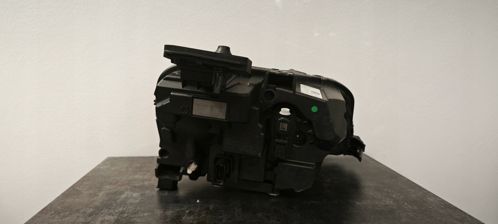 фото №3, Лампа ліва передня лівий перед renault r5 e-tech 260600116r