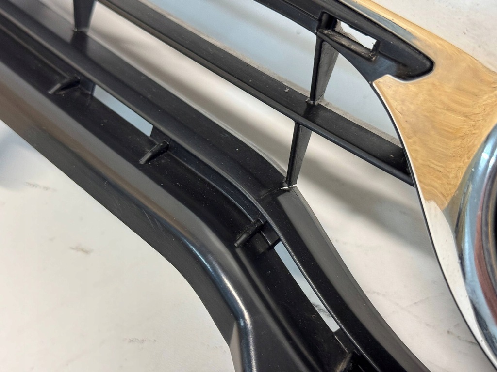 фото №11, Toyota auris ii lift 15-18 решётка радиатора решётка радиатора хром эмблема 53100-02880