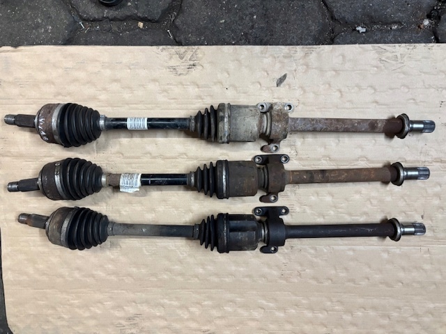 фото №1, Honda cr-v iv 14r приводной вал правая передняя правый перед 1.6 n16a2