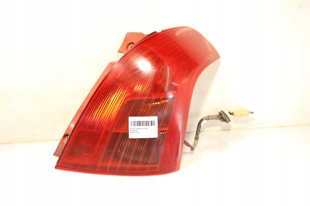 фото №1, Лампа правая задняя suzuki swift iv hb