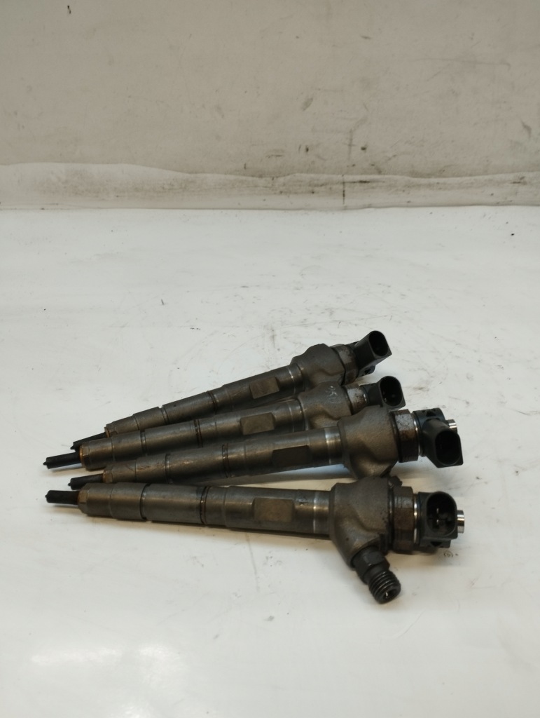 фото №5, Skoda octavia 3 iii форсунка топлива 04l130277ak