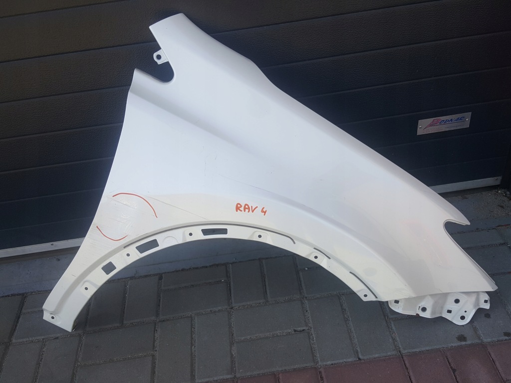 фото №1, Крыло правый r перед передний toyota rav4 rav 4 iv 13 14 15 16 17 18