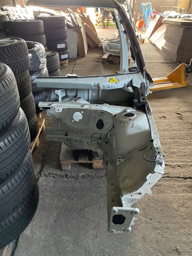 фото №3, Volvo xc40 ii четверть левая лонжерон порог блок двигателя