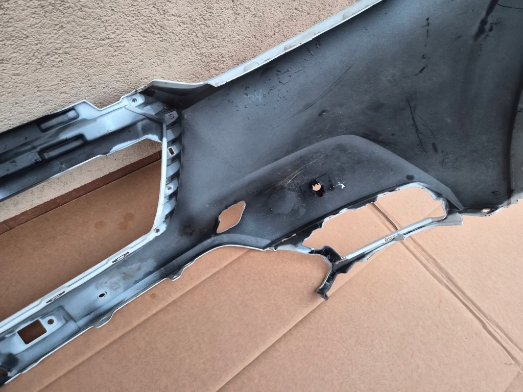 Бампер перед honda hrv hr-v 3 pdc оригінал в Україні