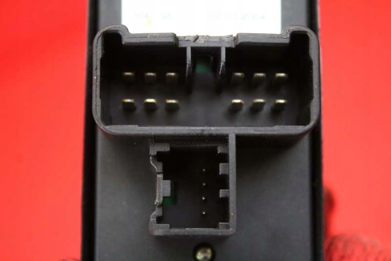 фото №11, Панель керування вікон eu dd1066350b mazda 2 ii dy 03-05