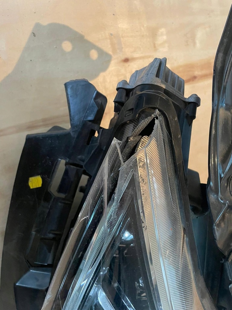 фото №2, Лампа фара права правий ibiza v 5f full led eu