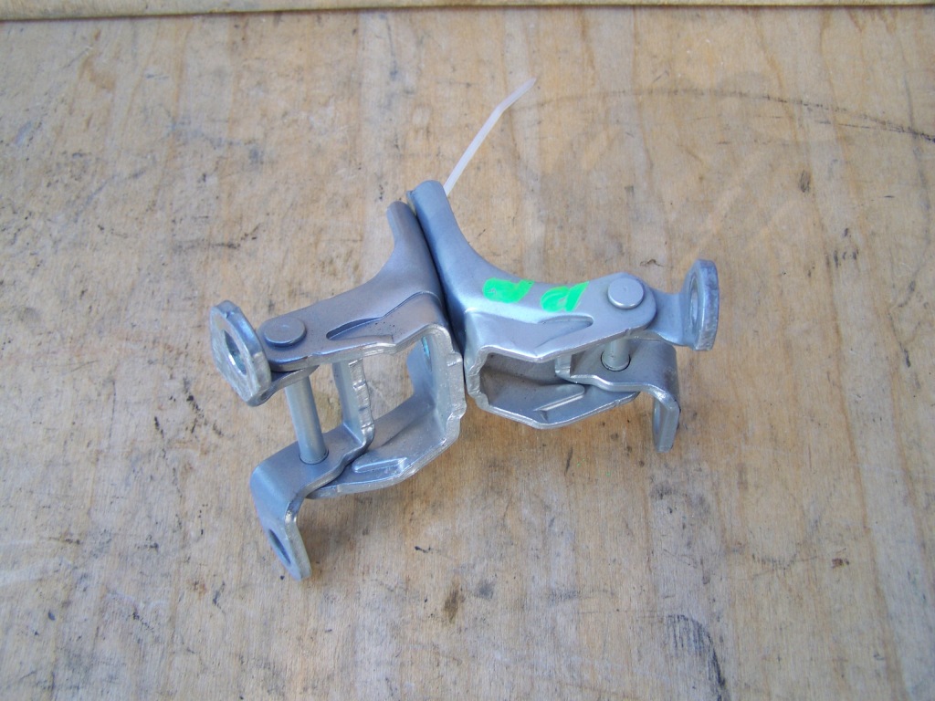 фото №1, Петлі двері перед правий honda jazz 4 iv 15-20