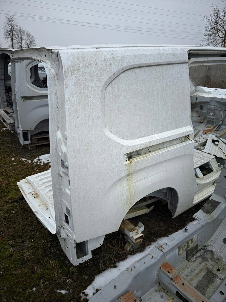 фото №1, Doblo berlingo partner combo proace long четверть правая задняя крыло
