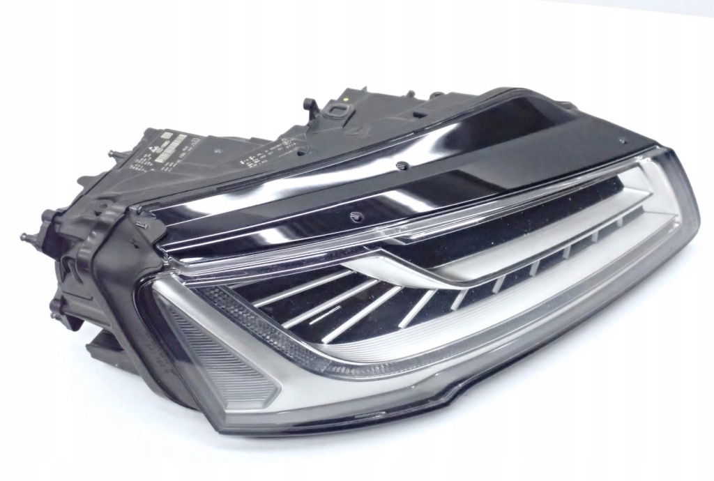 Фара правый  matrix led рестайлинг  audi a8 d4 4h0941036 Оригинал
