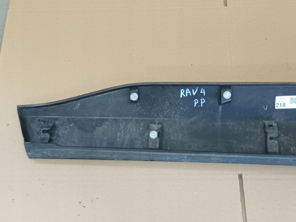 фото №7, Молдинг na двері правий перед toyota rav4 v передня права