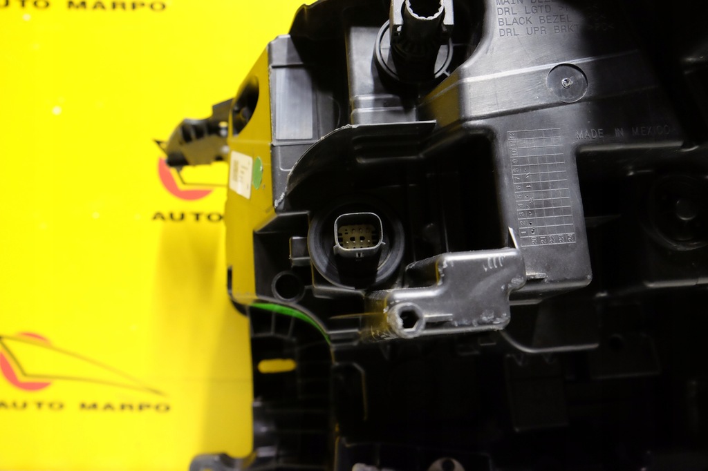 фото №11, Chevrolet tahoe suburban 2020-2021- фара лампа full led правая usa