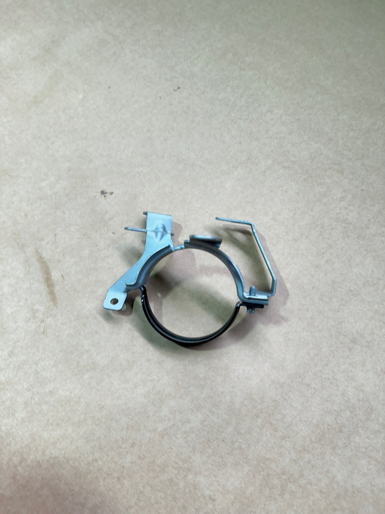 Кронштейн насоса води, кронштейн насос води mercedes eqa w243, h243 в Україні