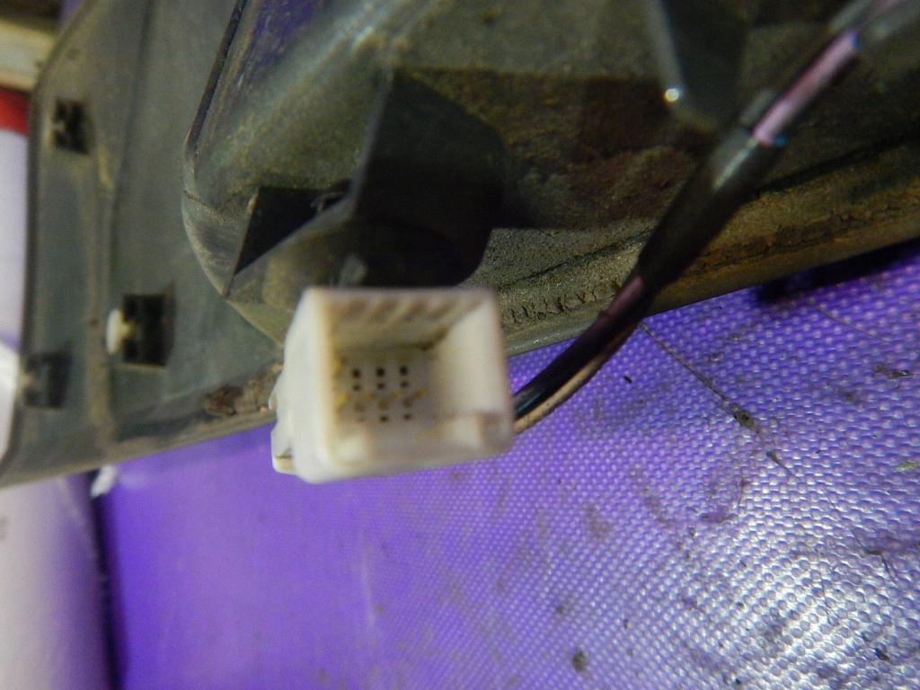 фото №5, Renault scenic ii 06-10 накладка мікровимикач задній кришки teb66