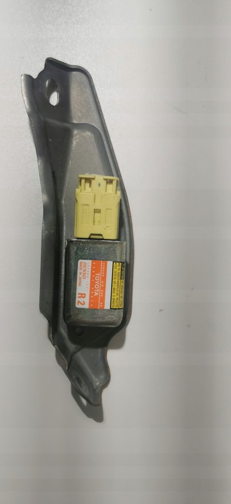 фото №1, Lexus 89833-30020 gs300 mk iii датчик