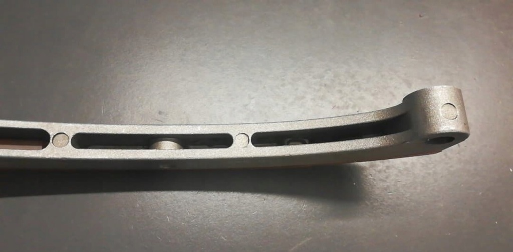 фото №7, Mazda 6 2.0 16v lf4j направляющая цепи распределительного вала