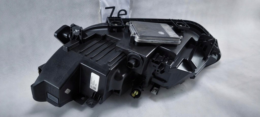 Tesla x full led правый  uplevel фара фара 103431900b Киев