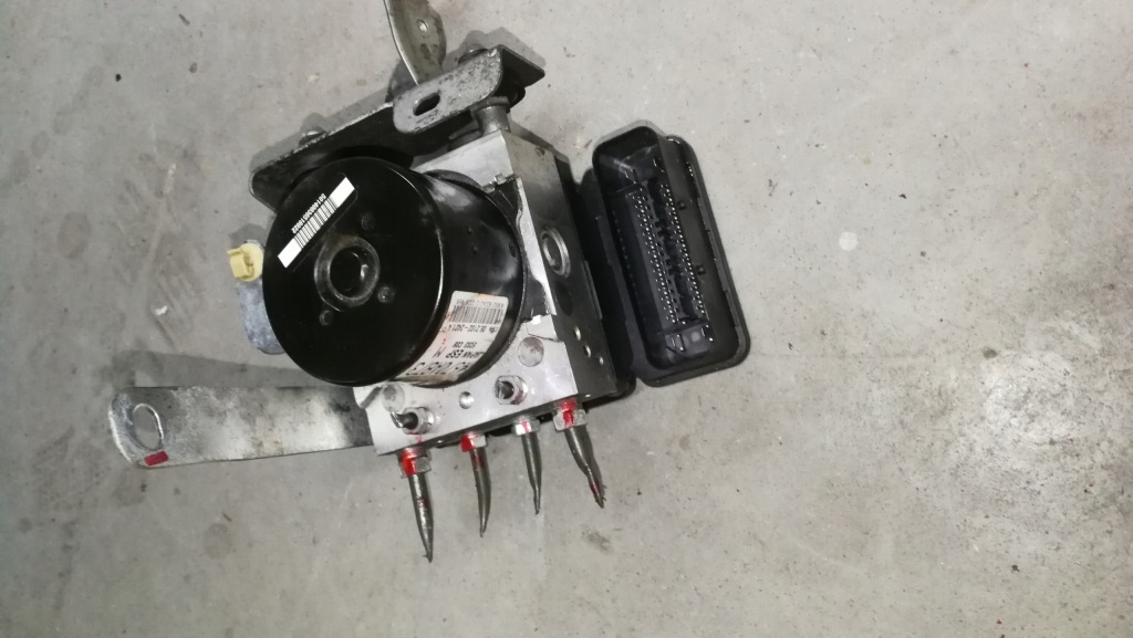 фото №1, Насос abs esp 4670a873 mitsubishi asx 10-16