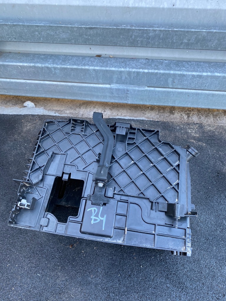 фото №6, Renault trafic iii корпус аккумулятор основание 244465670r 244460003r