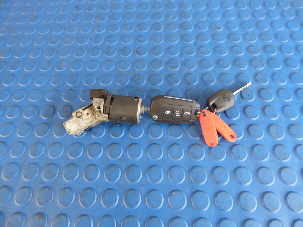 фото №1, Замок зажигания ключ 9673257480 opel combo e