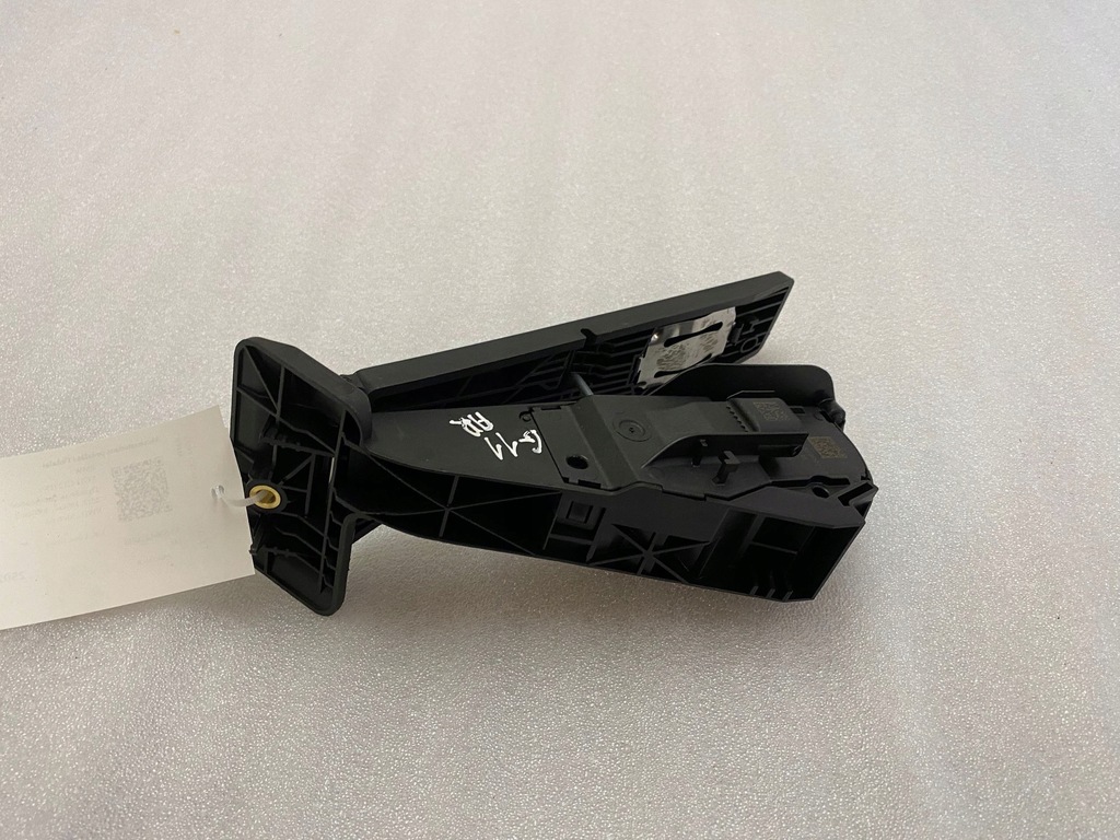 фото №5, Bmw 7 g11 g12 педаль газа / ускорения