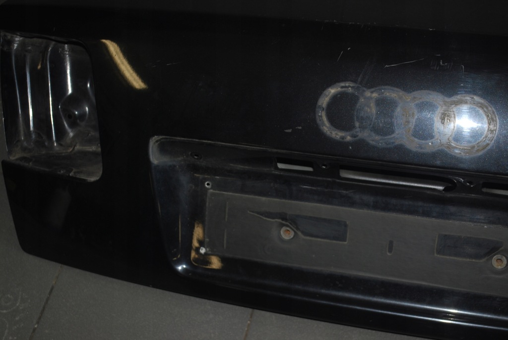 фото №8, Кришка багажника багажника audi a8 d3 lz9y без оснащення