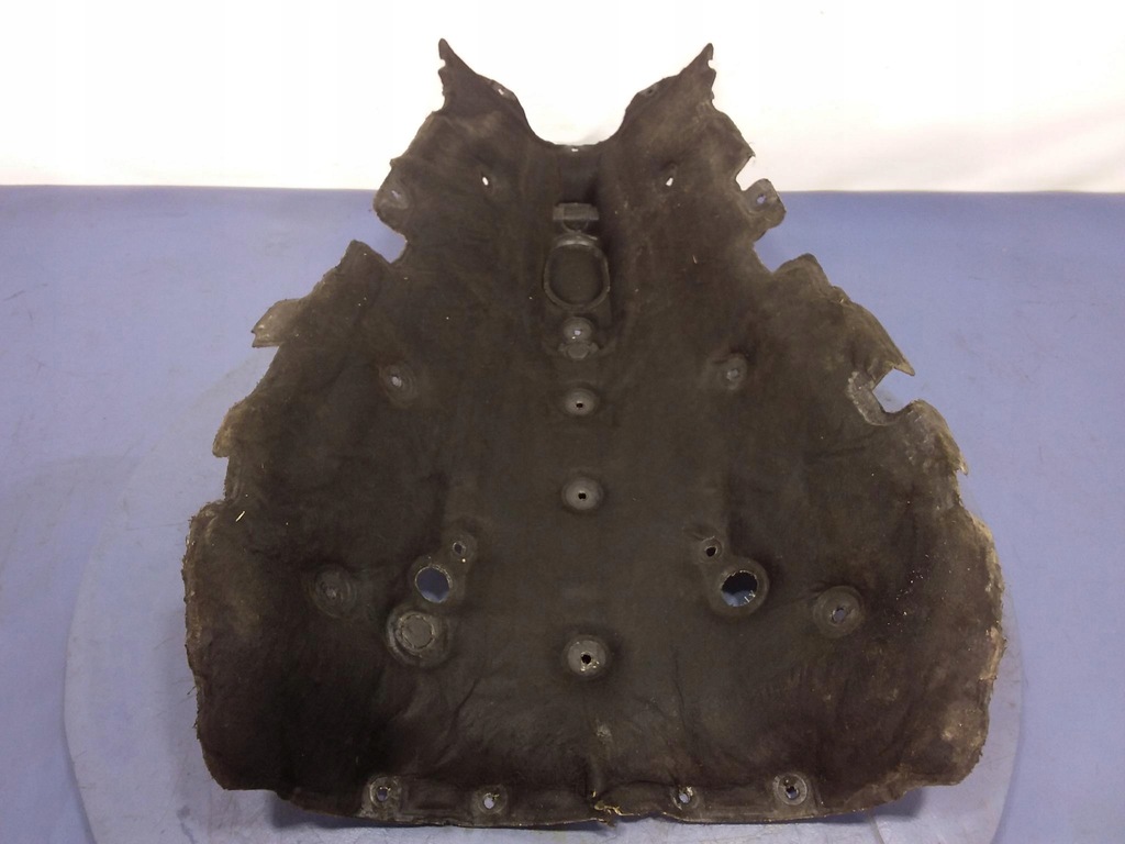 фото №4, Bmw 5 f10 f11 изоляция шумоизоляция туннель 6989303