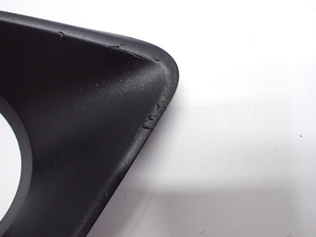 фото №5, Решётка решётка радиатора бампера противотуманной фары правый 42352222 opel karl rocks 18r