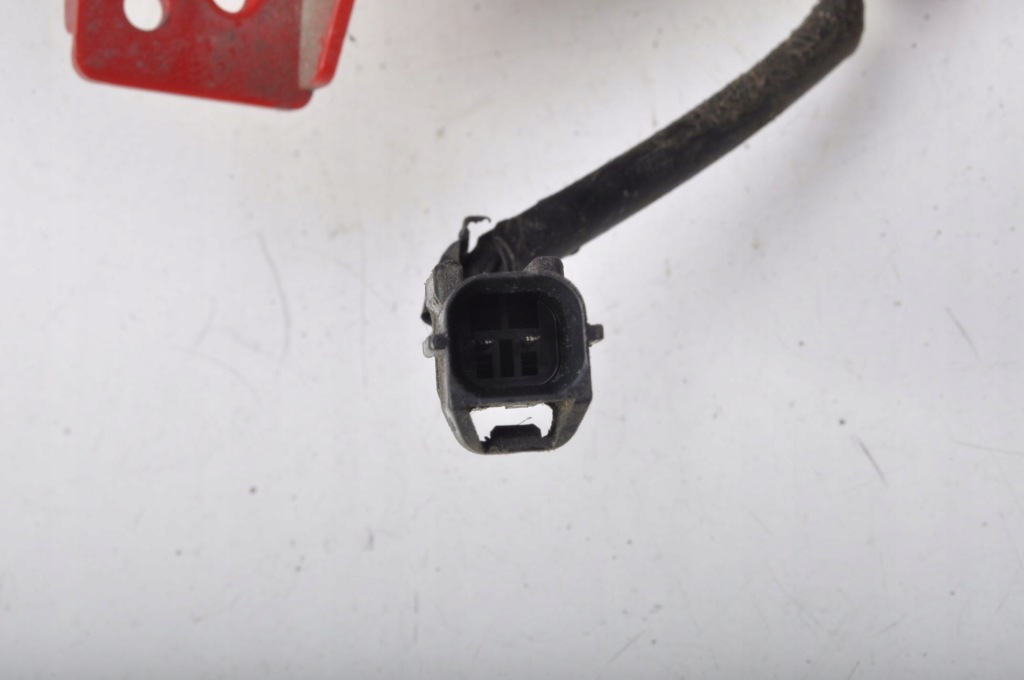 фото №4, Hyundai veloster i лампа протитуманна задня права